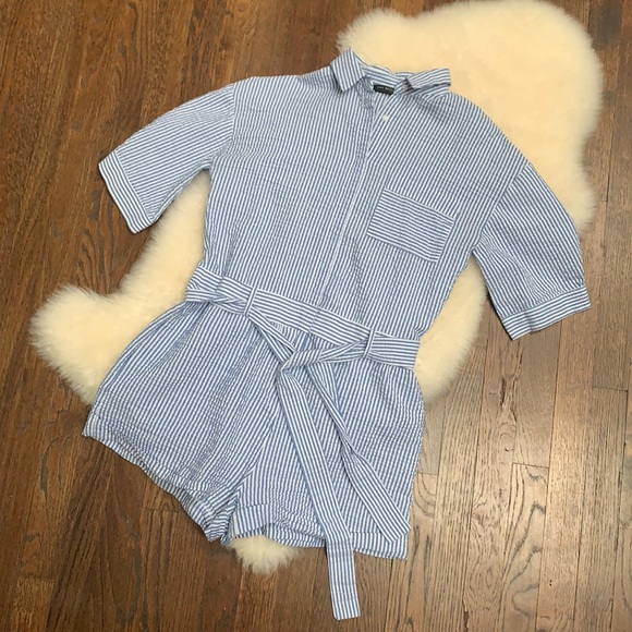 Searsucker Romper with Embroidered Back - Picture 4 of 5
